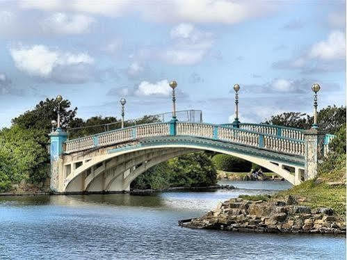 Whitworth Falls Hotel Southport Luaran gambar